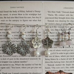 Floral Silver and White Earrings Set